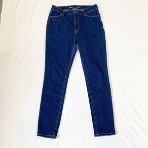 Old Navy high rise super skinny medium to dark wash‎ skinny stretch denim jeans